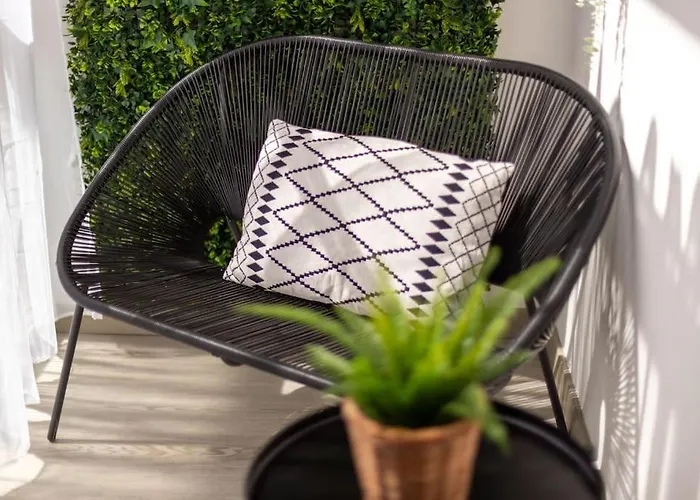 Belmeloro Apartament *