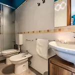 Апартаменты Belmeloro *